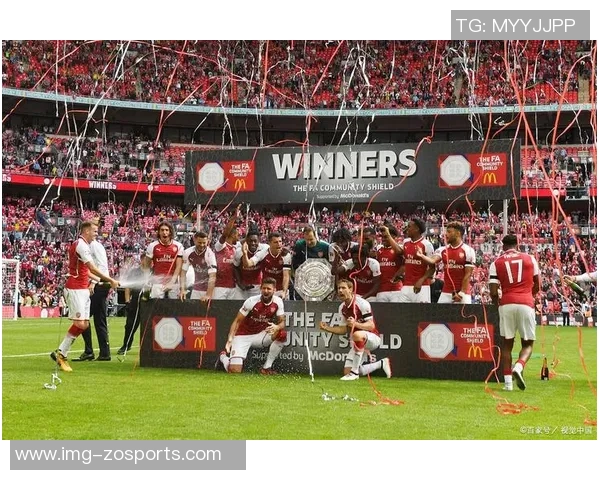 欧冠足球的辉煌历程与传奇球队的荣耀之路探秘