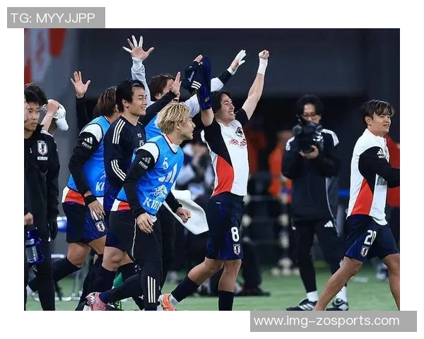 足球场上的幽默讽刺图集揭示了比赛背后的荒诞与现实