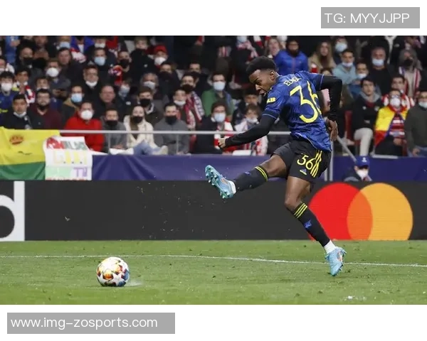 足球训练热身游戏的创意与趣味探索提升球员竞技状态的最佳选择